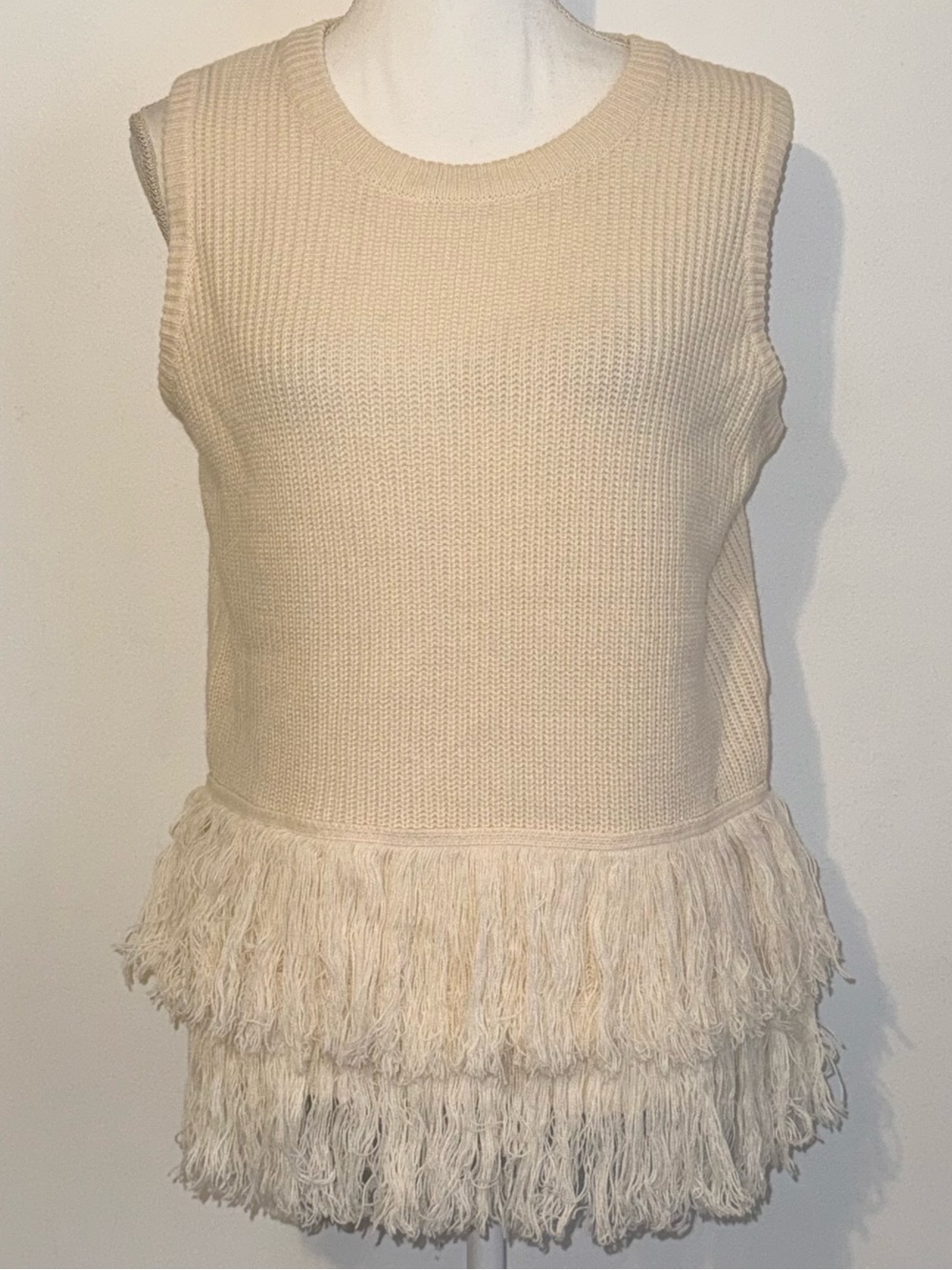 Free The Roses Cream Fringe Sweater Vest Size Medium NWT Boho Knit